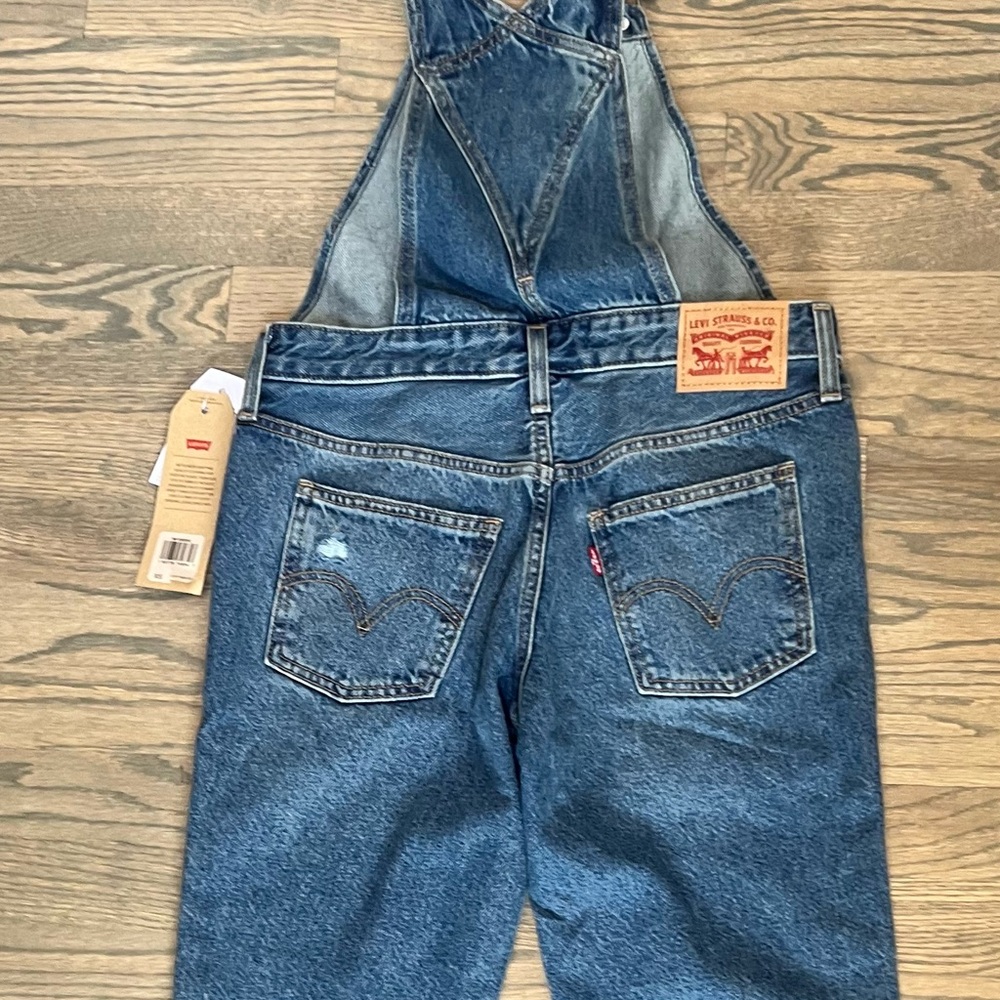 NWT Levi's overalls - Picture 9 of 11